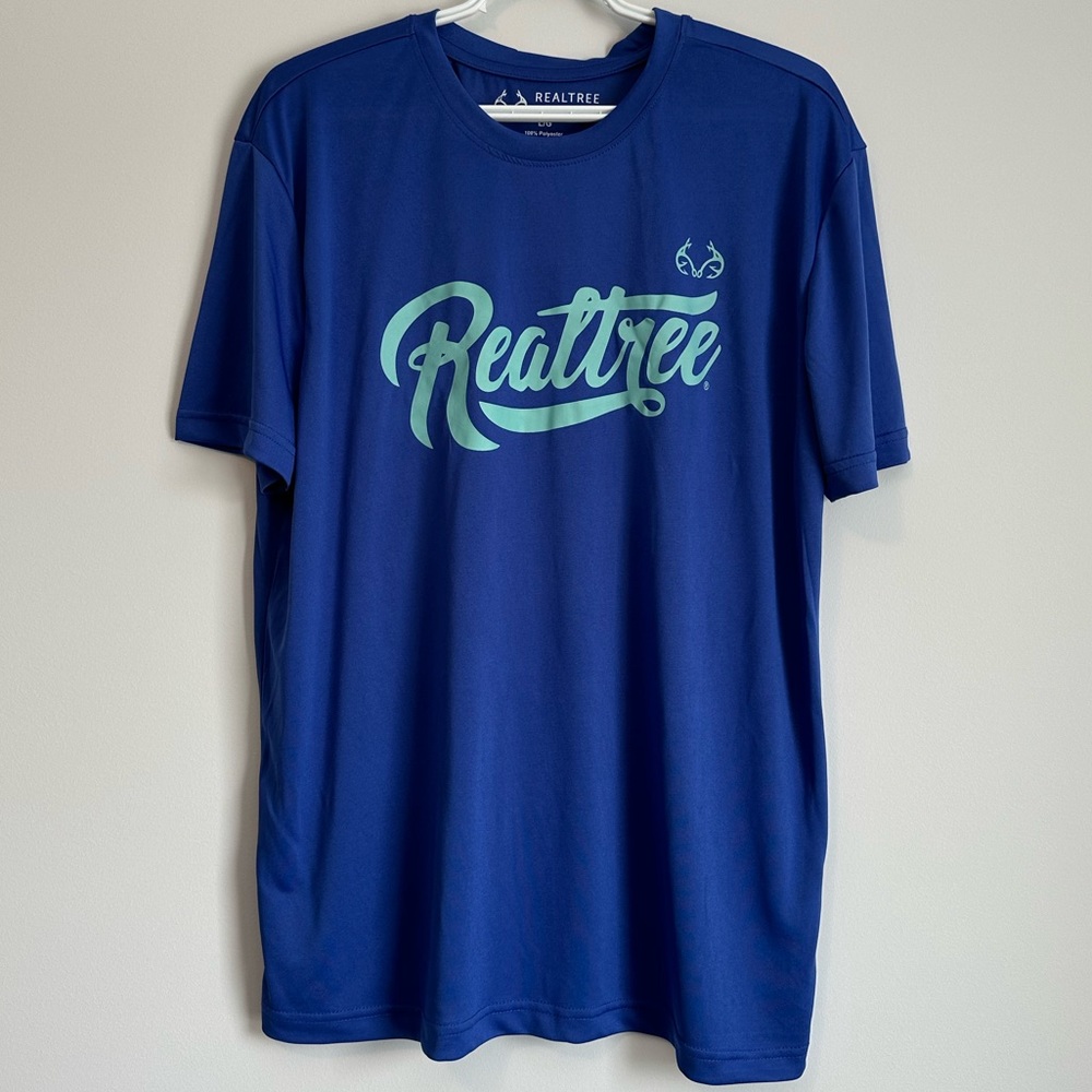 REALTREE Fishing Tshirt Large